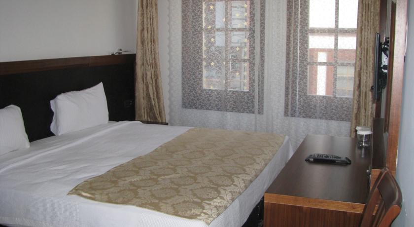Simre Otel Standart Oda