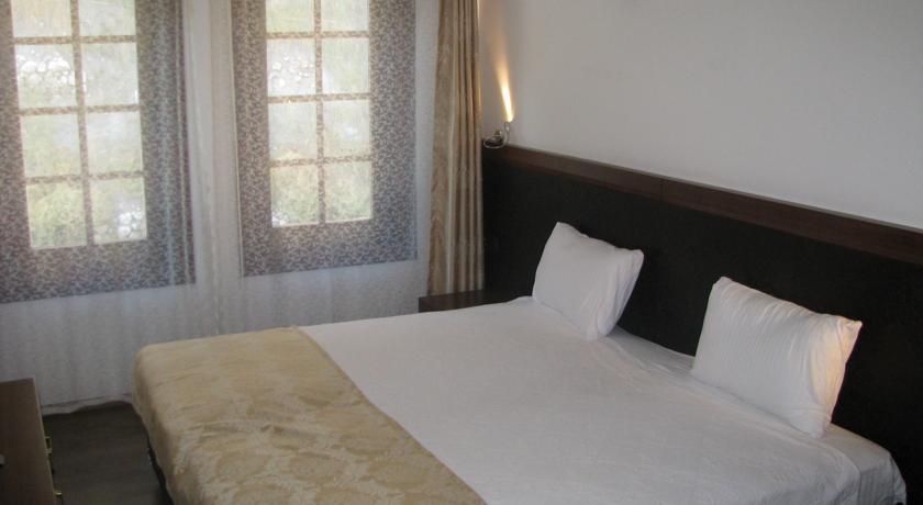 Simre Otel Oda